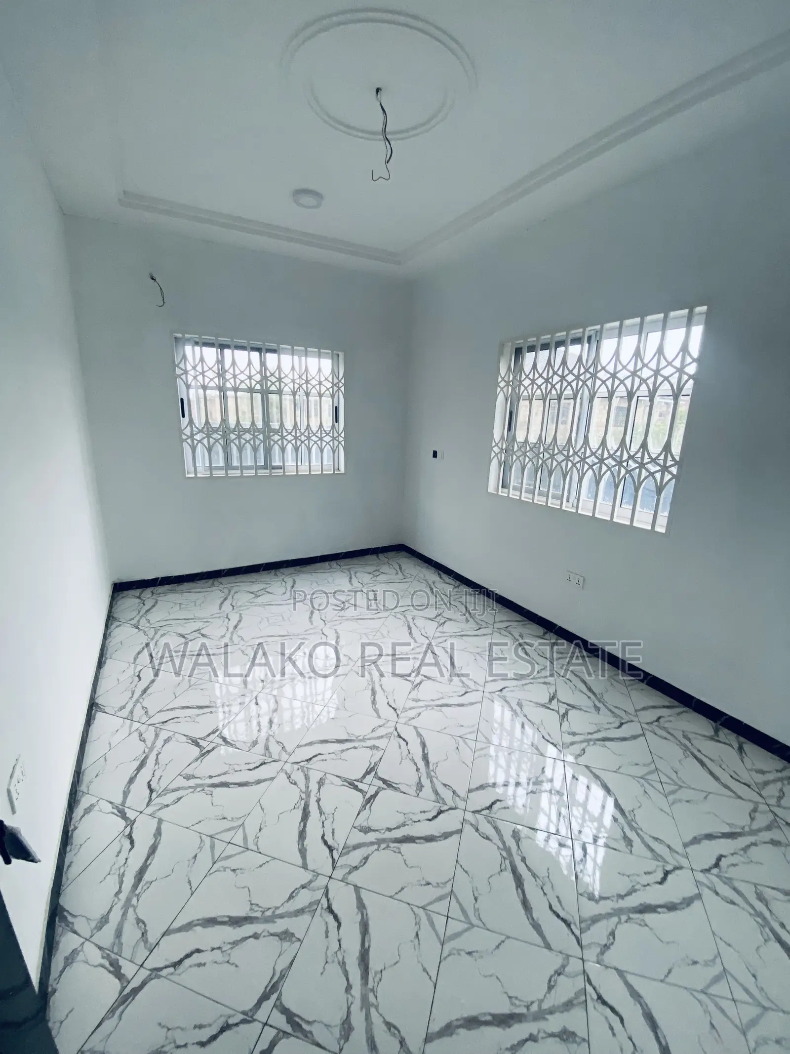 3bdrm House in Pokuase for sale