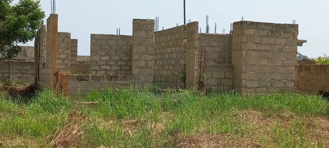 1 Plot of Land in Tetegu