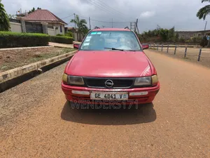 Opel Astra 1995 Red