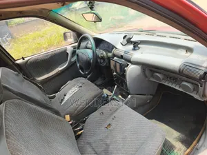 Opel Astra 1995 Red