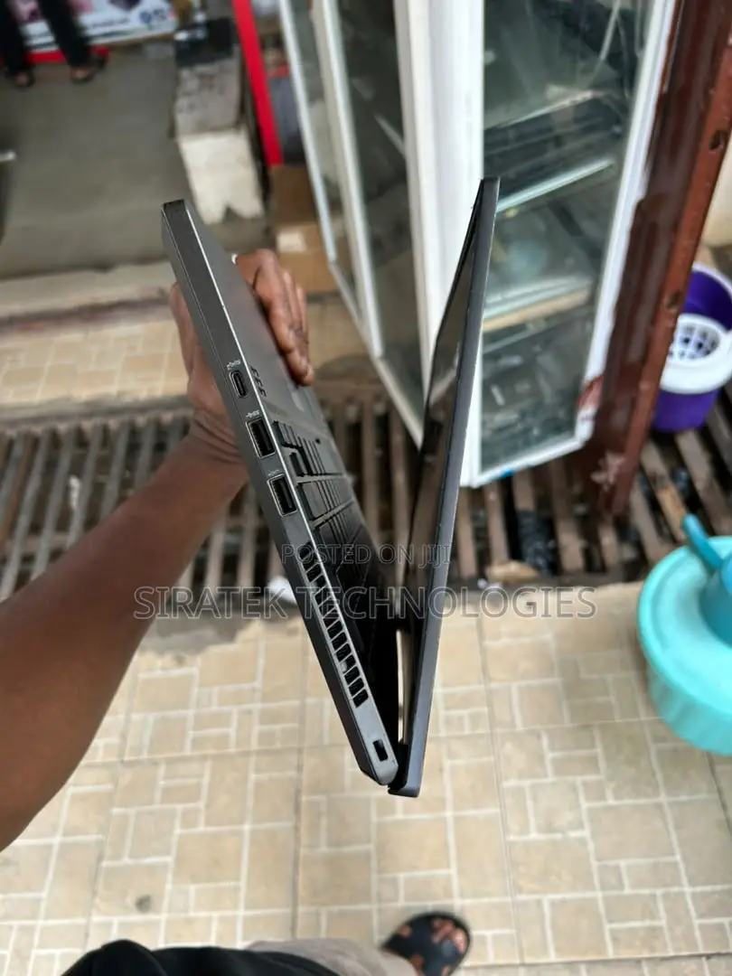 Laptop Asus 32GB AMD Ryzen 9 SSD 1T