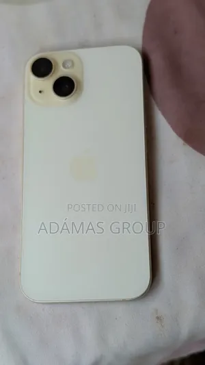 Apple iPhone 15 128 GB Gold