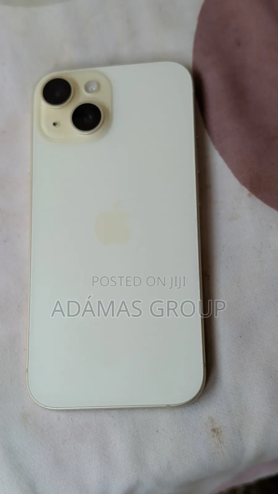 Apple iPhone 15 128 GB Gold