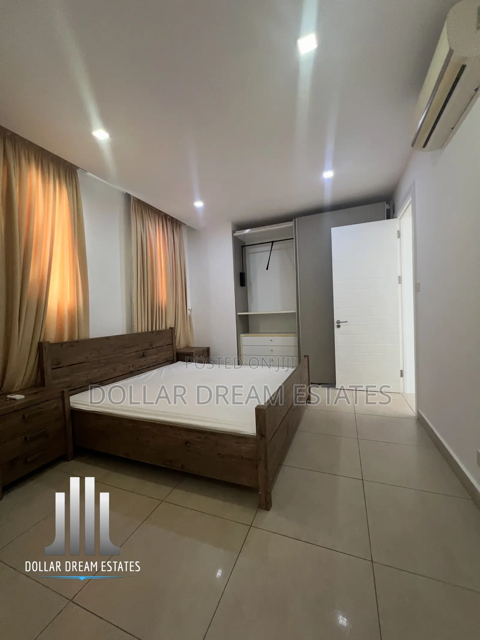 Furnished 5bdrm Townhouse / Terrace in North Ridge for rent