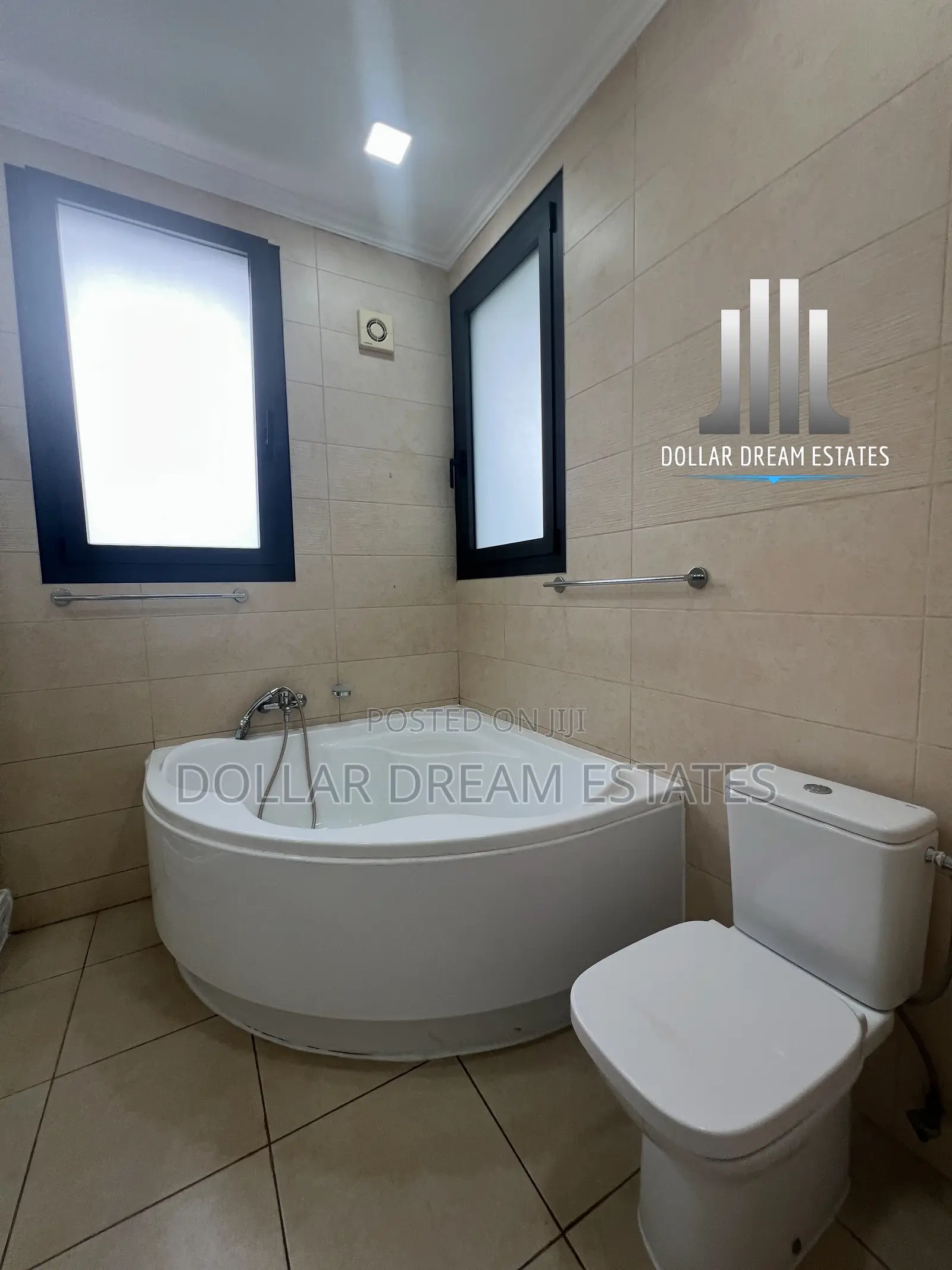 Furnished 5bdrm Townhouse / Terrace in North Ridge for rent