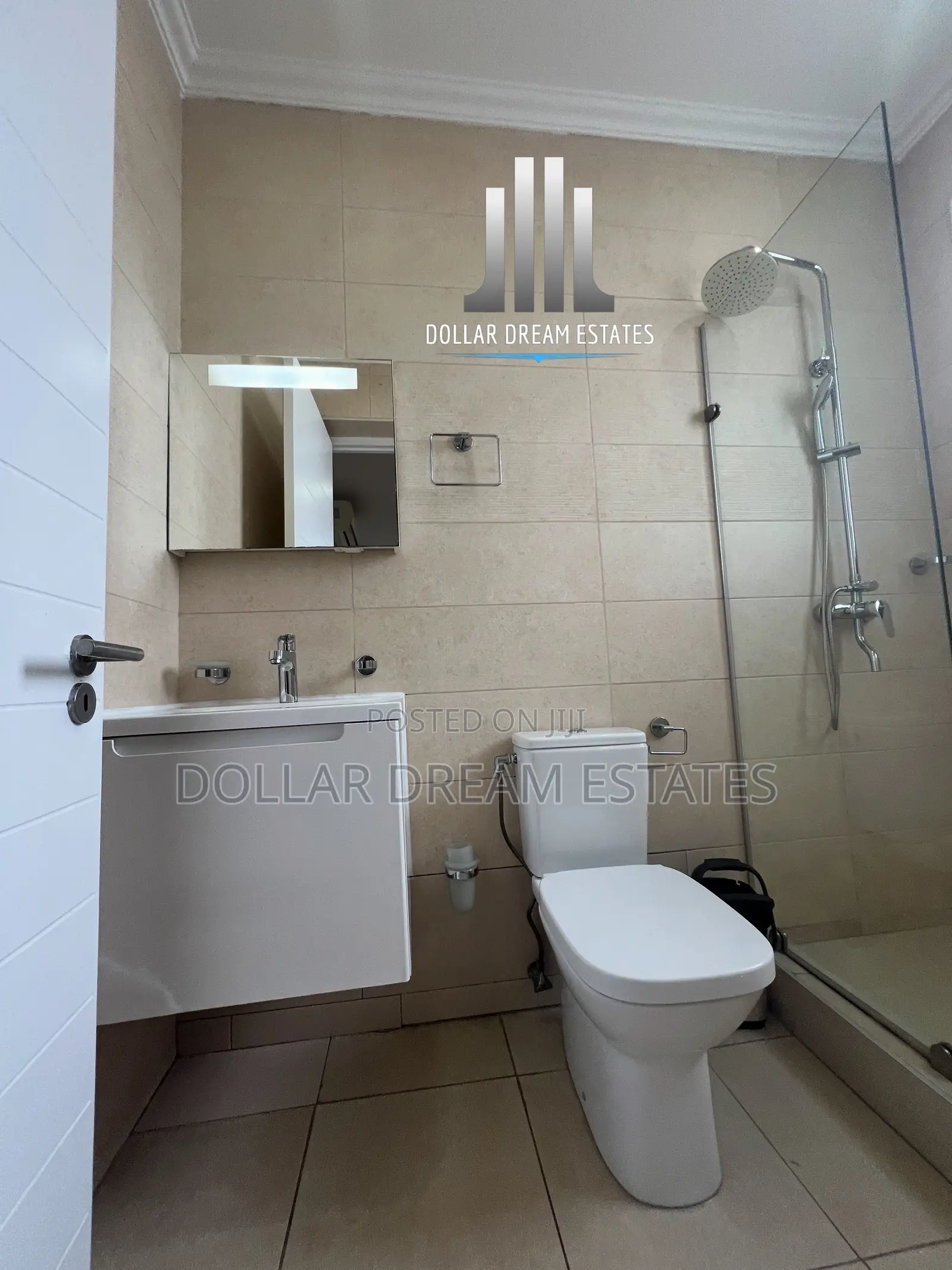 Furnished 5bdrm Townhouse / Terrace in North Ridge for rent