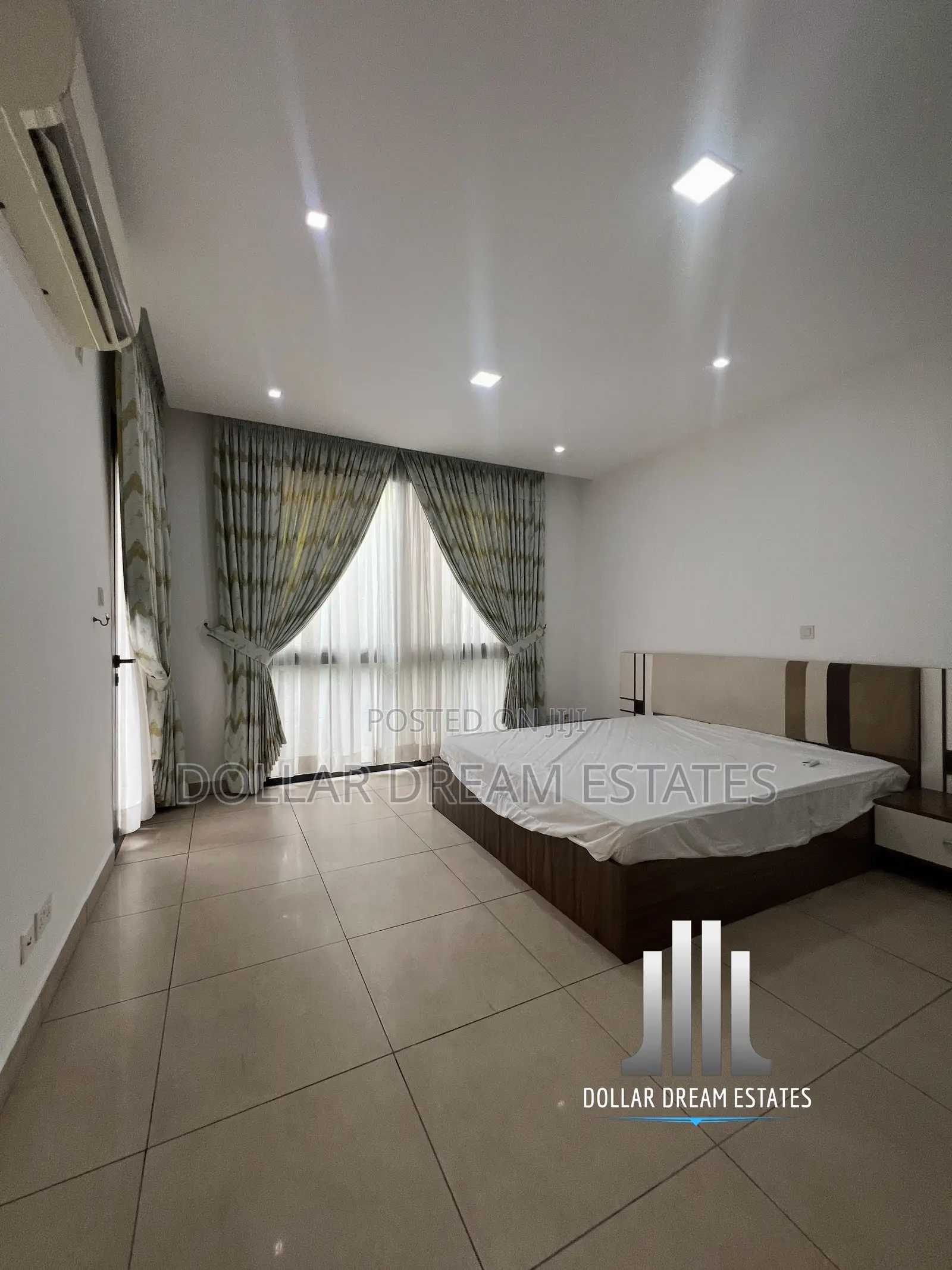 Furnished 5bdrm Townhouse / Terrace in North Ridge for rent