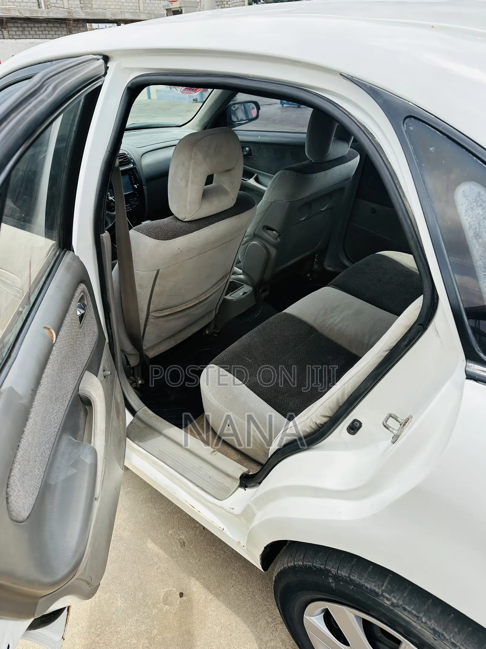 Mazda 626 2004 White
