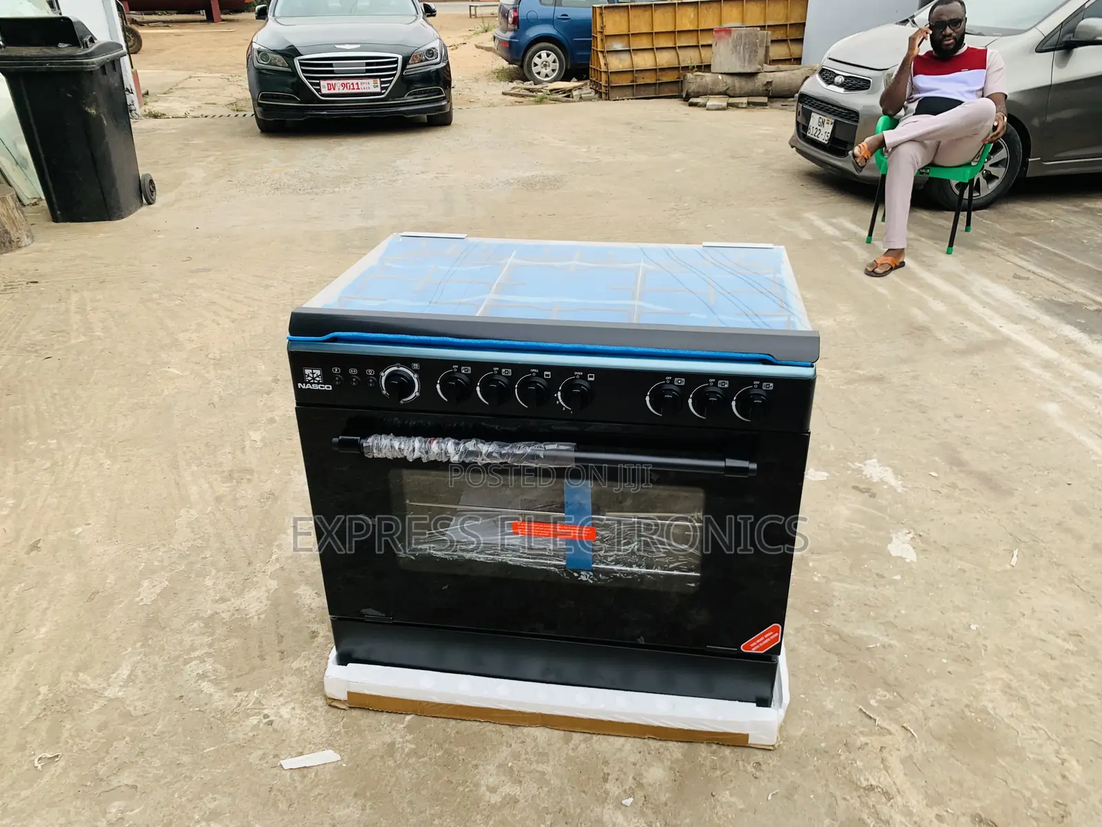 Nasco NASGC-LME90B Gas Cooker - 5 Burner Oven Rotisserie Grill