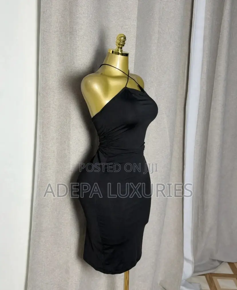 Black Crowl Halter Bodycon Dress