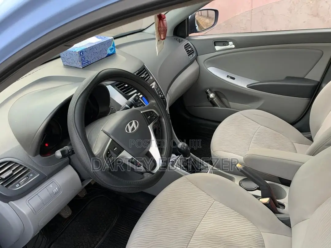 Hyundai Accent 2012 Blue