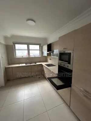 Furnished 3bdrm Apartment in Ridge for rent