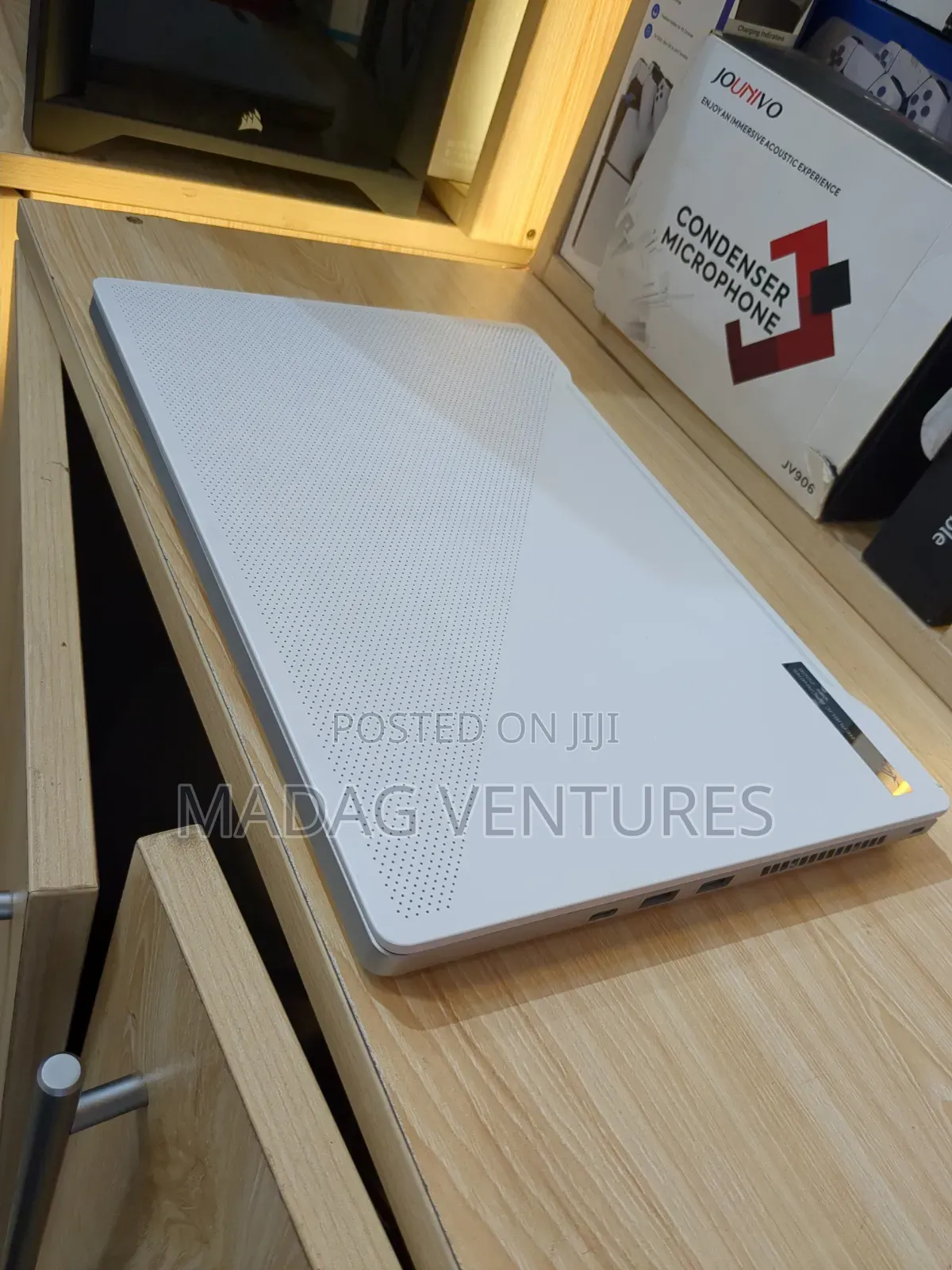 Laptop Asus ROG Zephyrus G14 16GB AMD Ryzen 7 SSD 512GB