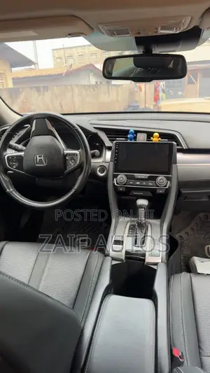 Honda Civic Touring 4dr Sedan (1.5L 4cyl) 2016 White