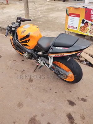 Honda CBR 2003 Orange