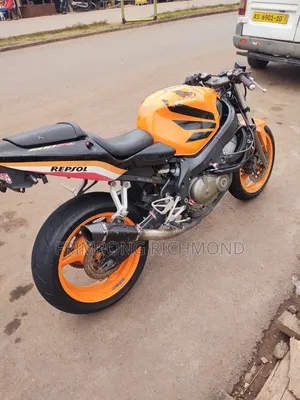 Honda CBR 2003 Orange