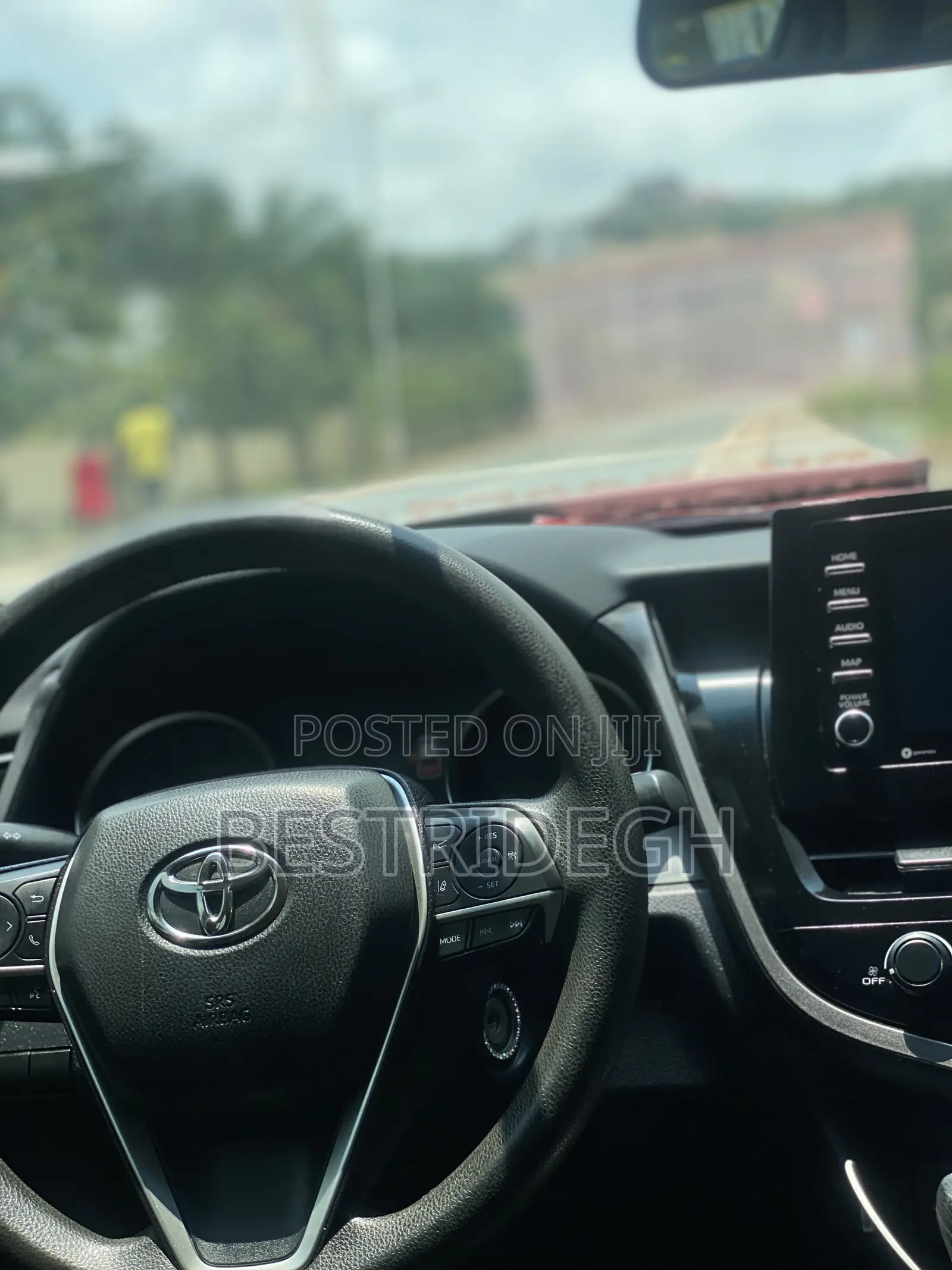 Toyota Camry LE 2021 Blue