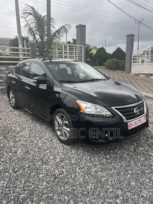 Nissan Sentra SR 4dr Sedan (1.8L 4cyl CVT) 2015 Black
