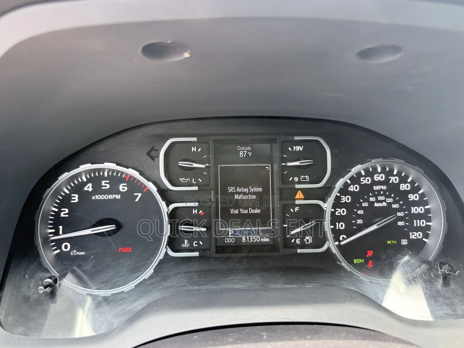 Toyota Tundra Limited 5.7L V8 4x4 Double Cab 6.6 ft. box 145.7 in. WB Gray