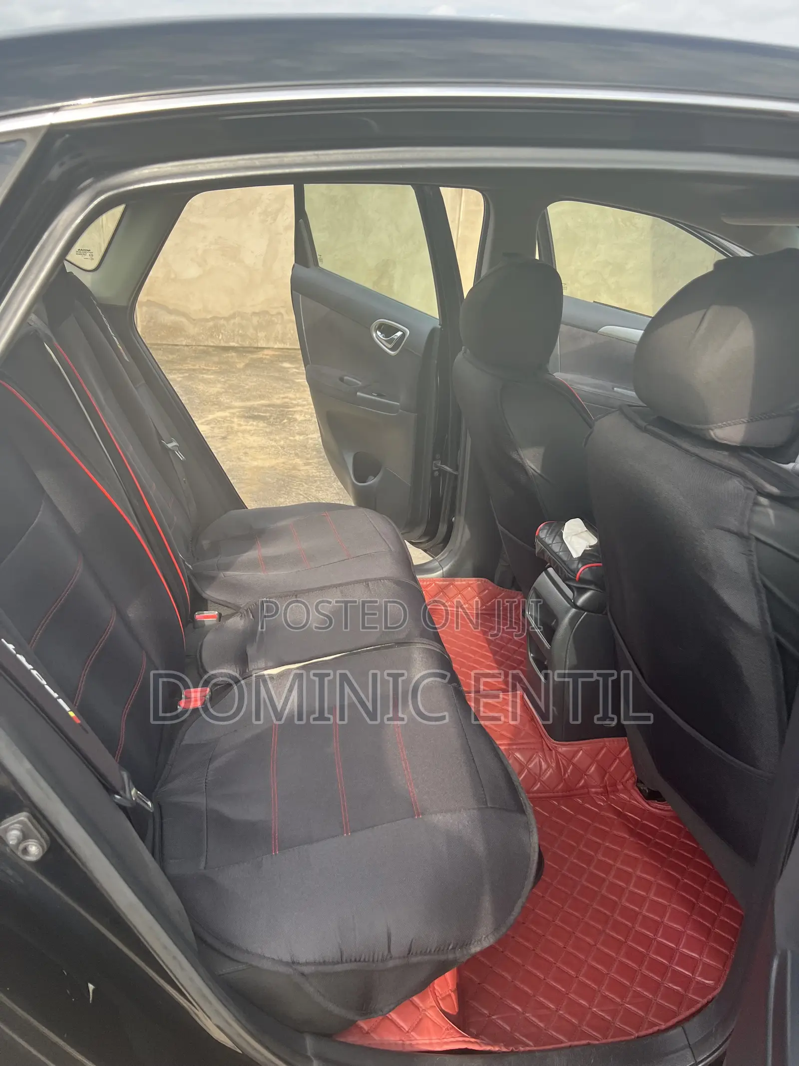 Nissan Sentra SR 4dr Sedan (1.8L 4cyl CVT) 2015 Black