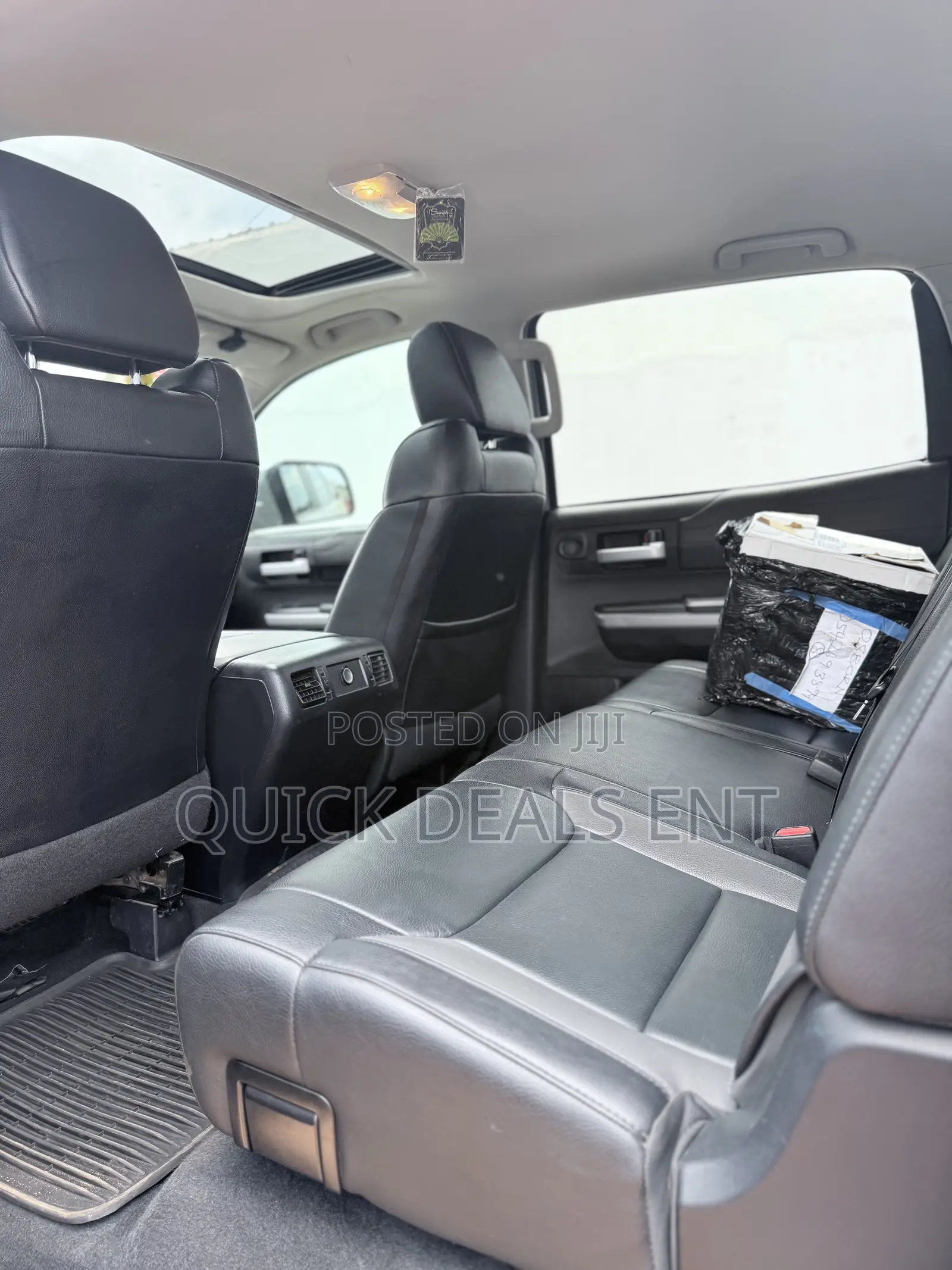 Toyota Tundra Limited 5.7L V8 4x4 Double Cab 6.6 ft. box 145.7 in. WB Gray