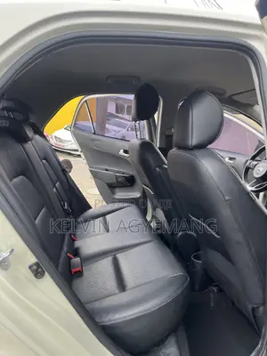 Kia Morning 2017 Beige