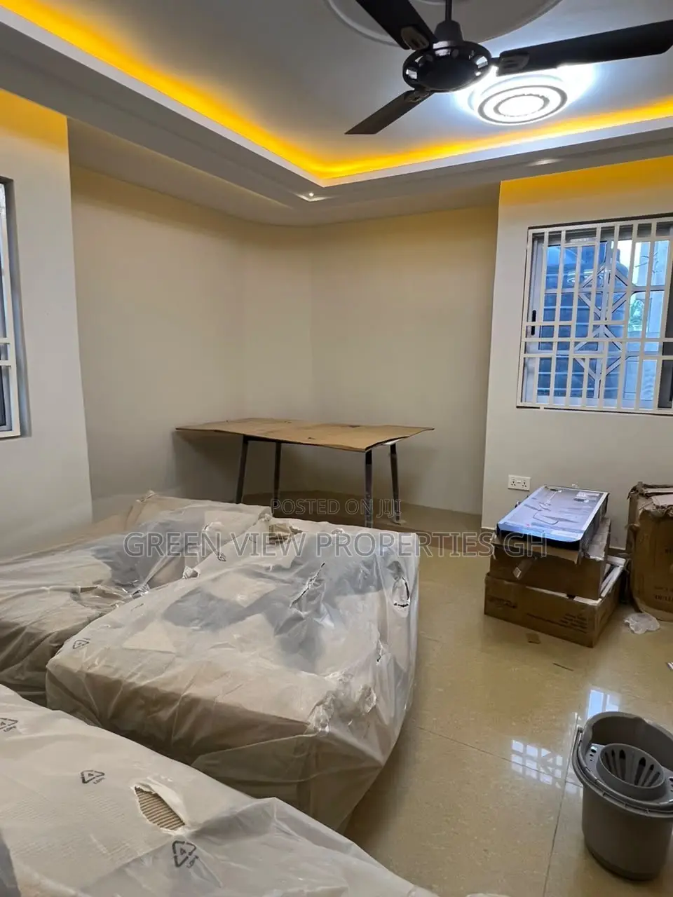 1bdrm Apartment in West Hills Mall Area for rent