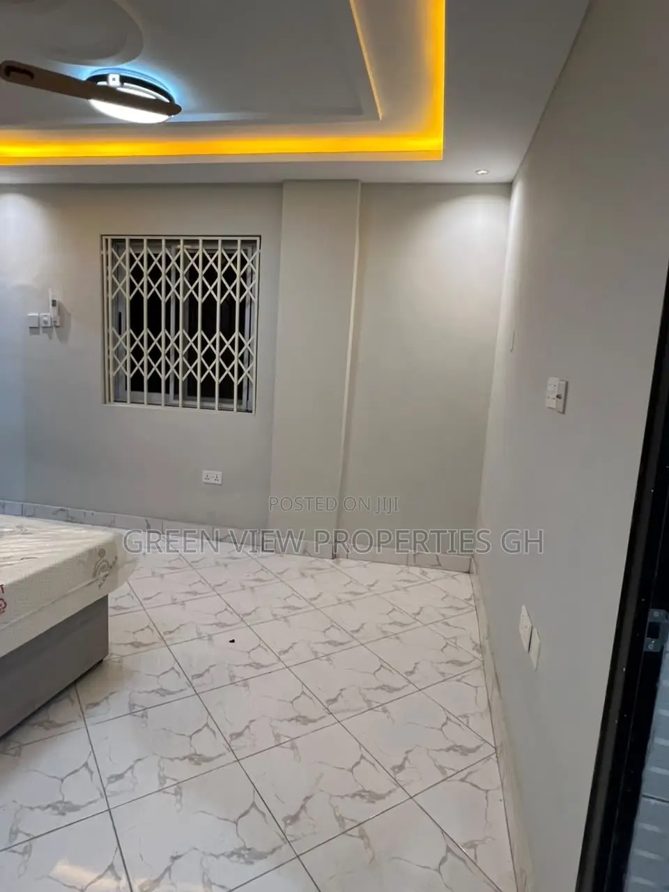 1bdrm Apartment in West Hills Mall Area for rent