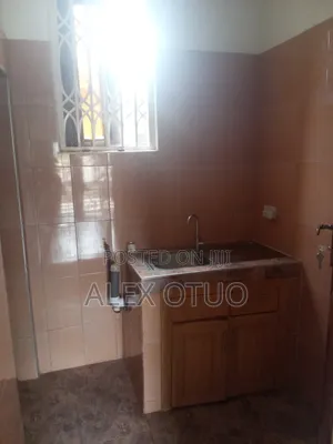 1bdrm Apartment in Alex Otuo Properties, Kumasi Metropolitan for rent