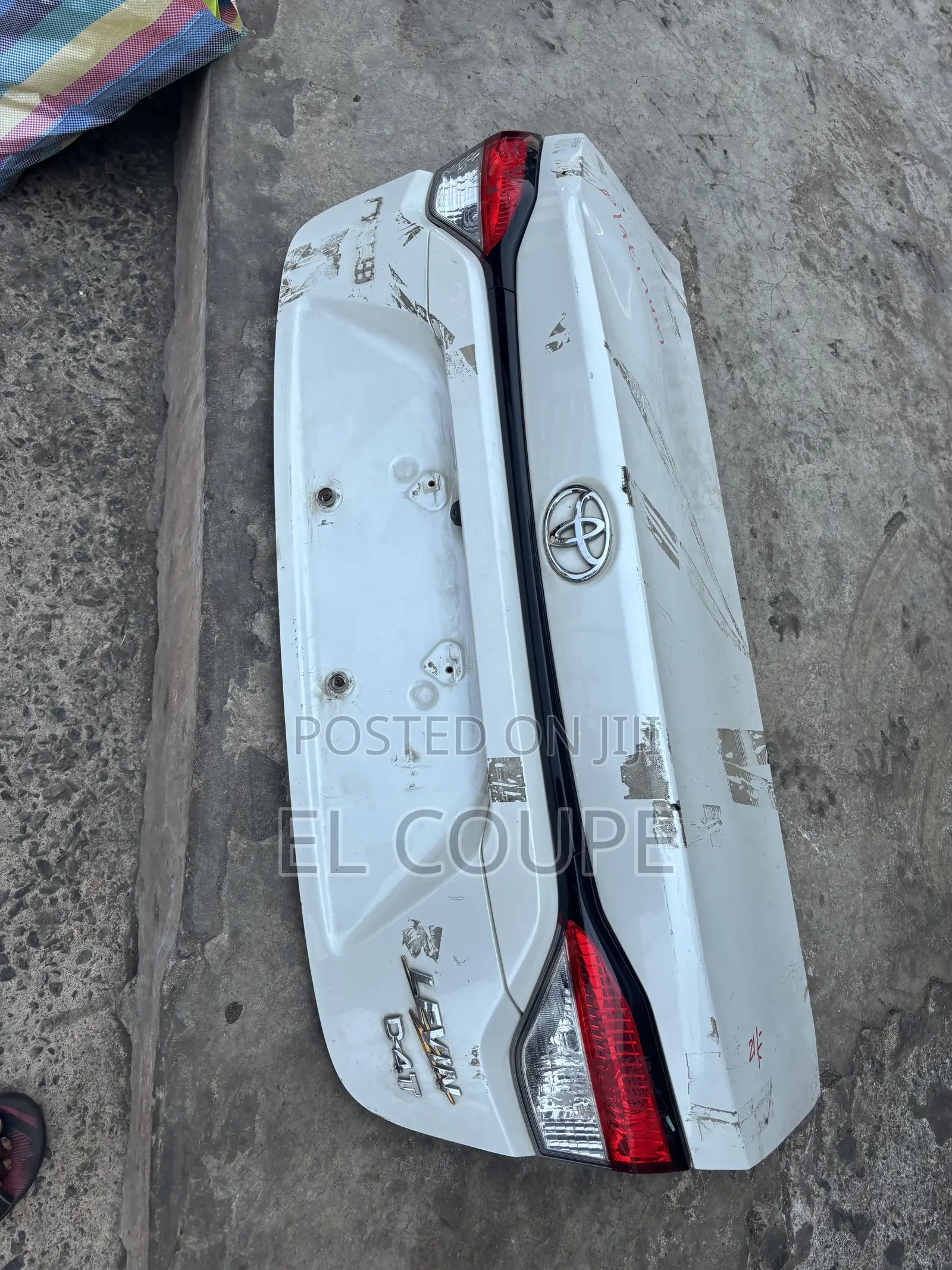 Toyota Corolla 2019-2020-2021-2022-2023-2024 Boot / Tailgate