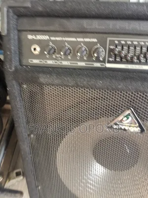Behringer BXL3000A 300W 2-Channel Bass Amplifier Combo