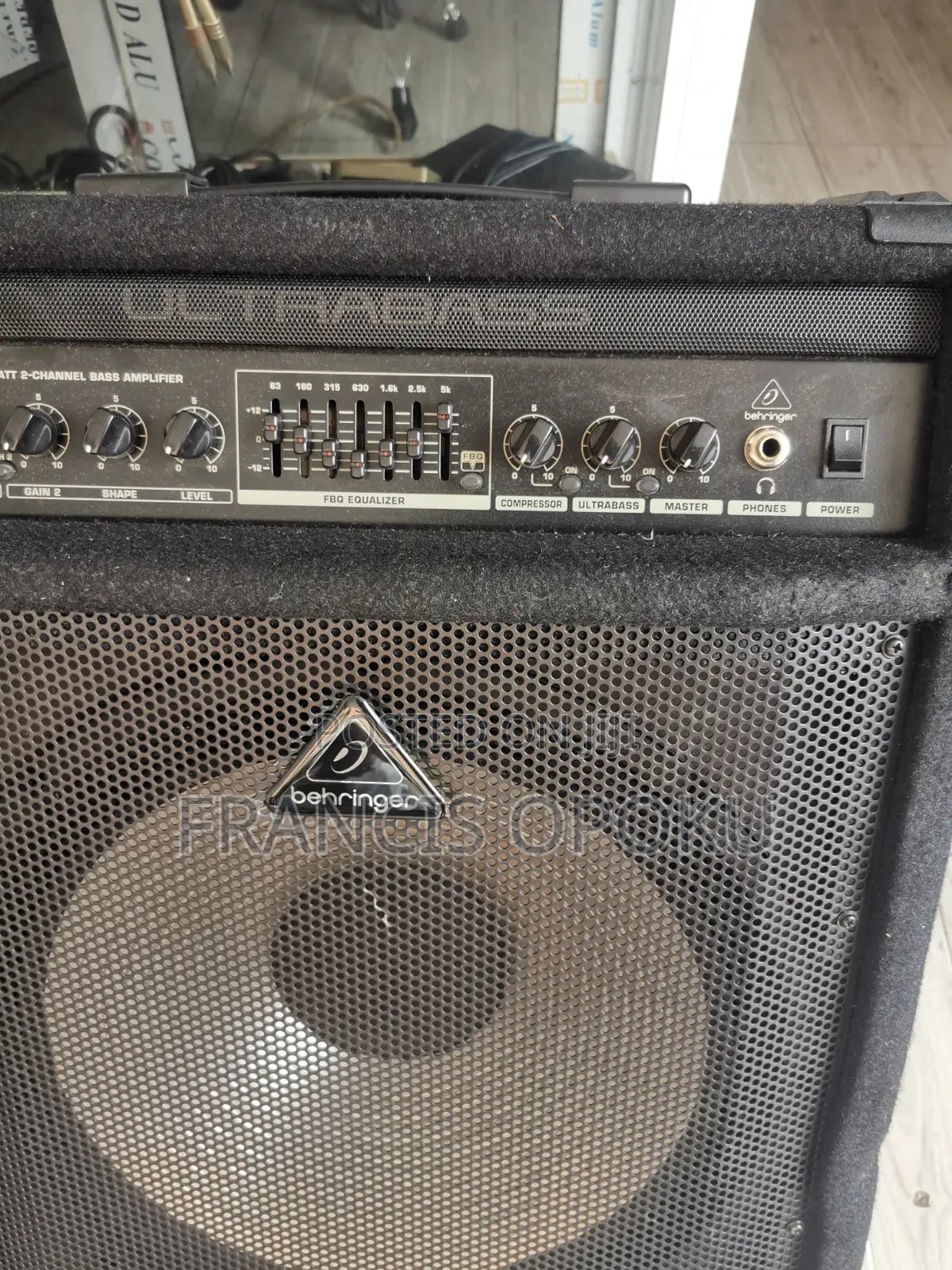 Behringer BXL3000A 300W 2-Channel Bass Amplifier Combo