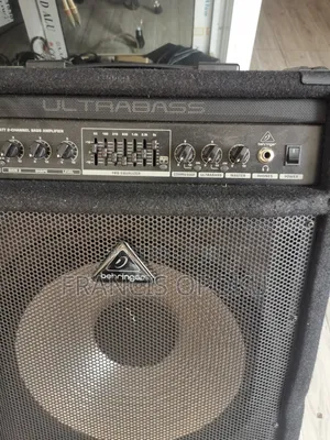 Behringer BXL3000A 300W 2-Channel Bass Amplifier Combo