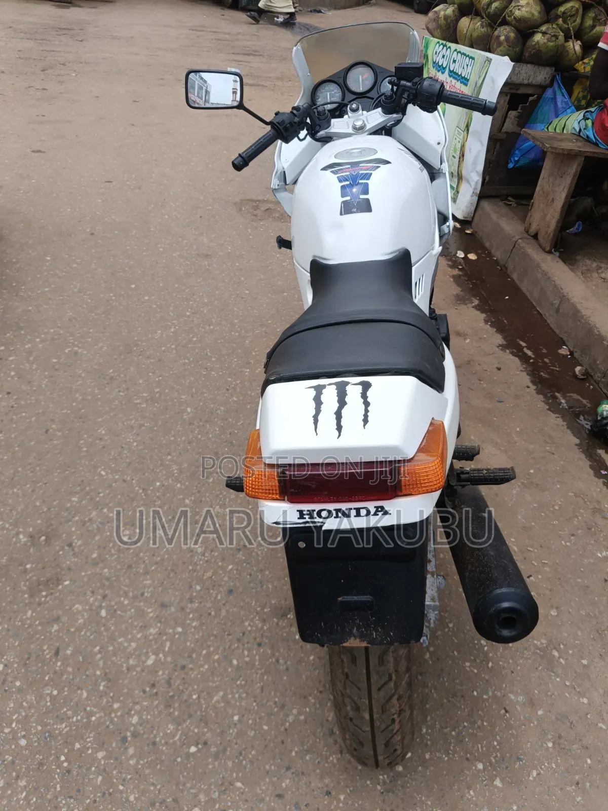 Honda CB 2025 White