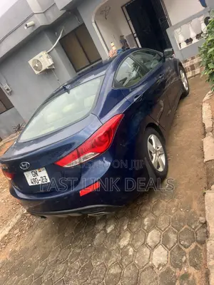 Hyundai Elantra GS Coupe FWD (1.8L 4cyl 6A) 2013 Blue