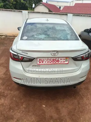 Toyota Yaris iA 1.5 FWD 2019 White