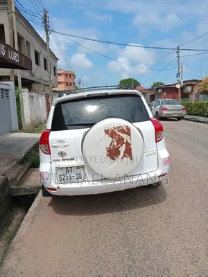Toyota RAV4 2005 White