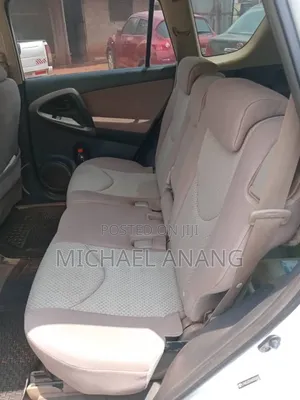 Toyota RAV4 2005 White