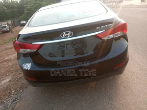 Hyundai Elantra Limited Sedan FWD (1.8L 4cyl 6A) 2013 Black