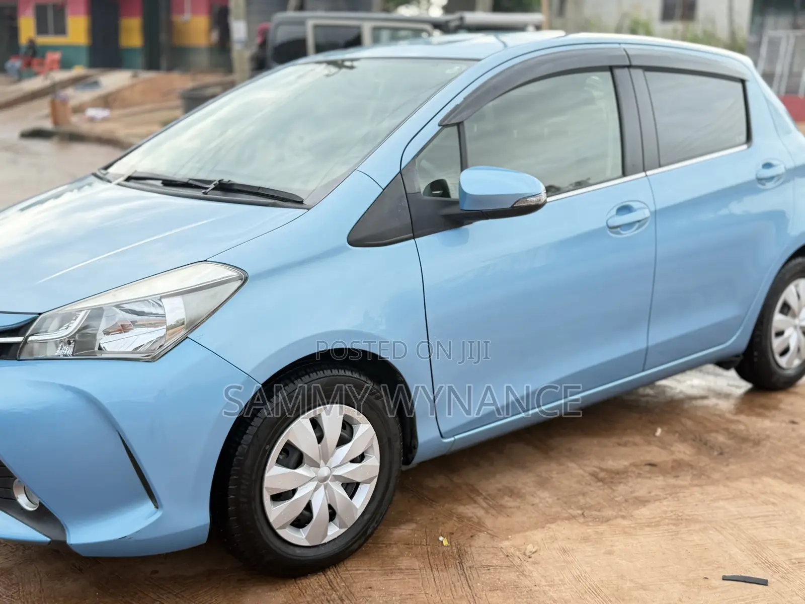 Toyota Vitz 1.3 FWD 5dr 2014 Blue