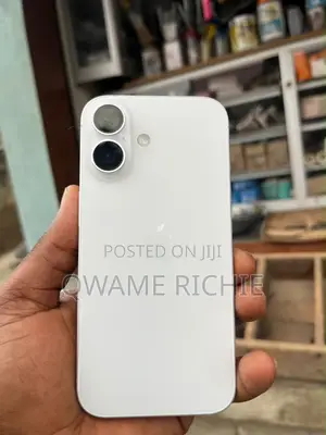 New Apple iPhone 16 128 GB White