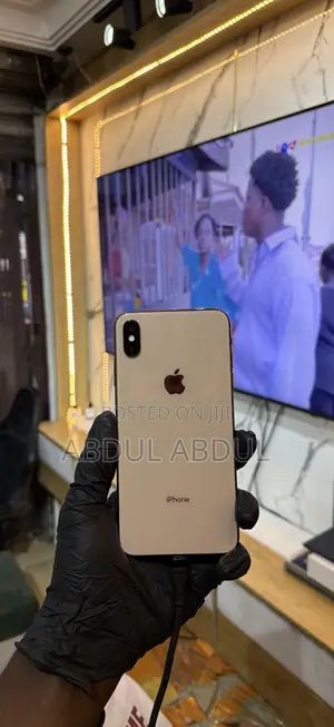Apple iPhone XS Max 64 GB Rose Gold