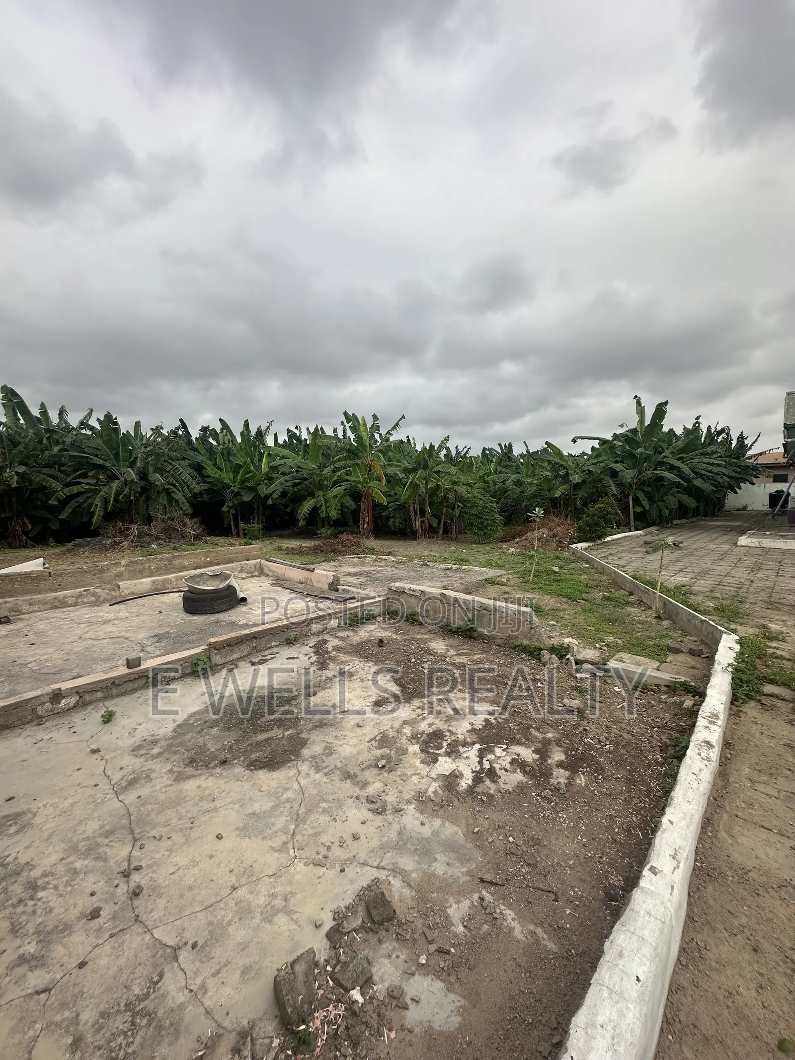 Full Plot at Taifa for Sale