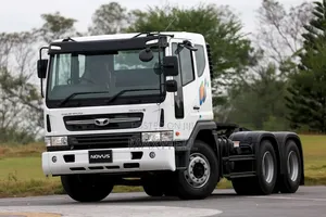 Daewoo Novus Euro II 6x4 Tractor Head