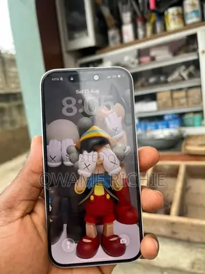 New Apple iPhone 16 128 GB White