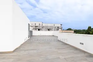 4bdrm Townhouse / Terrace in Cantonments for rent
