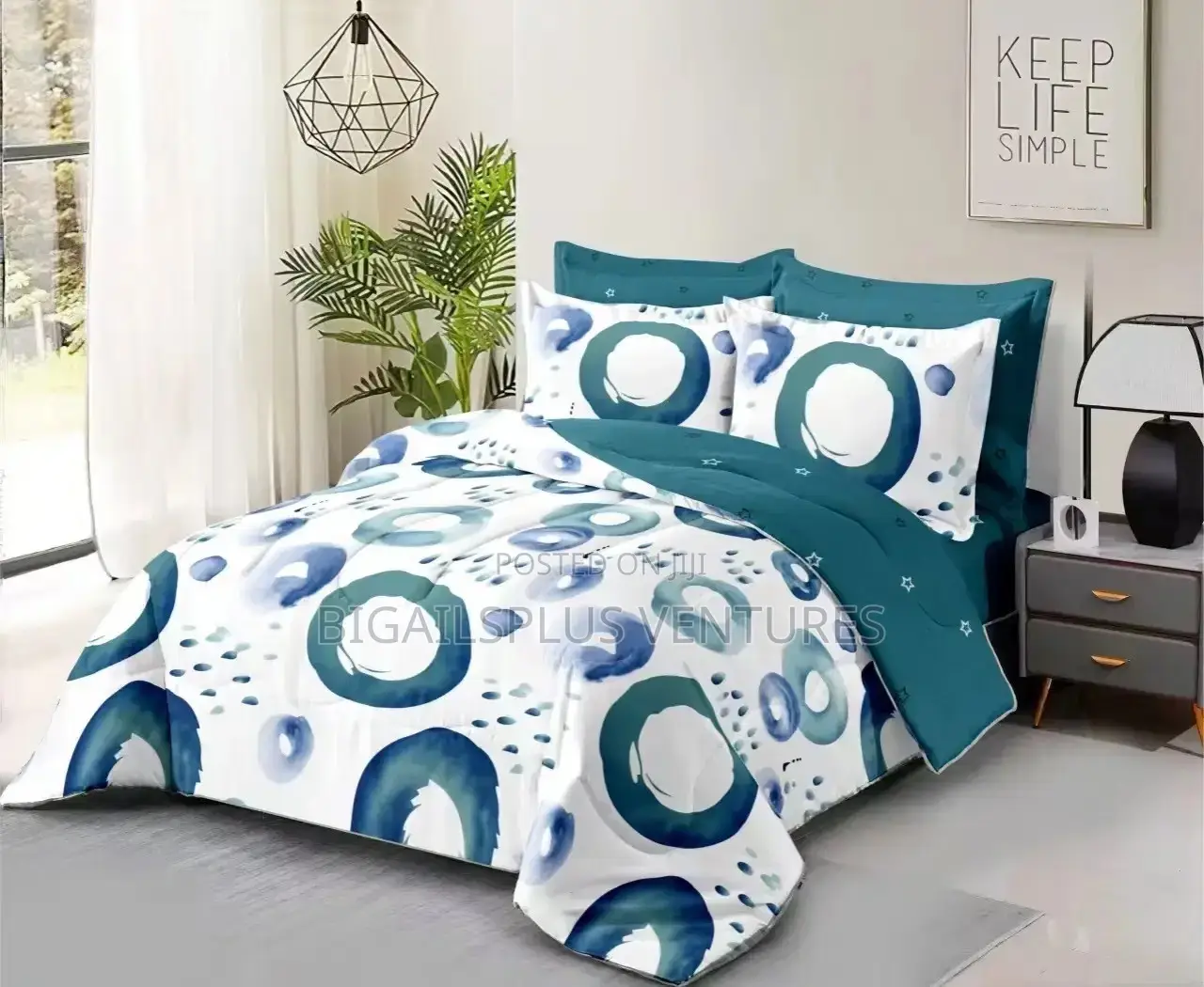 Plain and Designed Duvets/Comforters