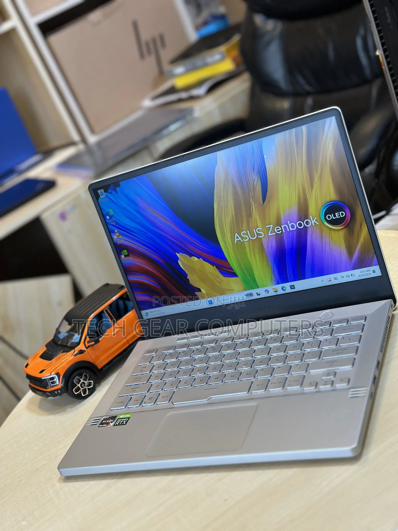 Laptop Asus ROG Zephyrus G14 16GB AMD Ryzen 9 SSD 1T