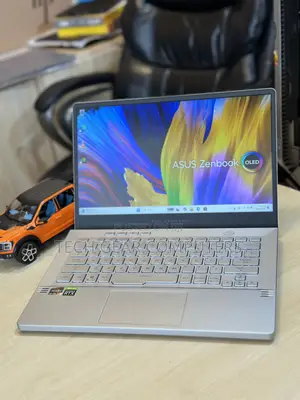 Laptop Asus ROG Zephyrus G14 16GB AMD Ryzen 9 SSD 1T