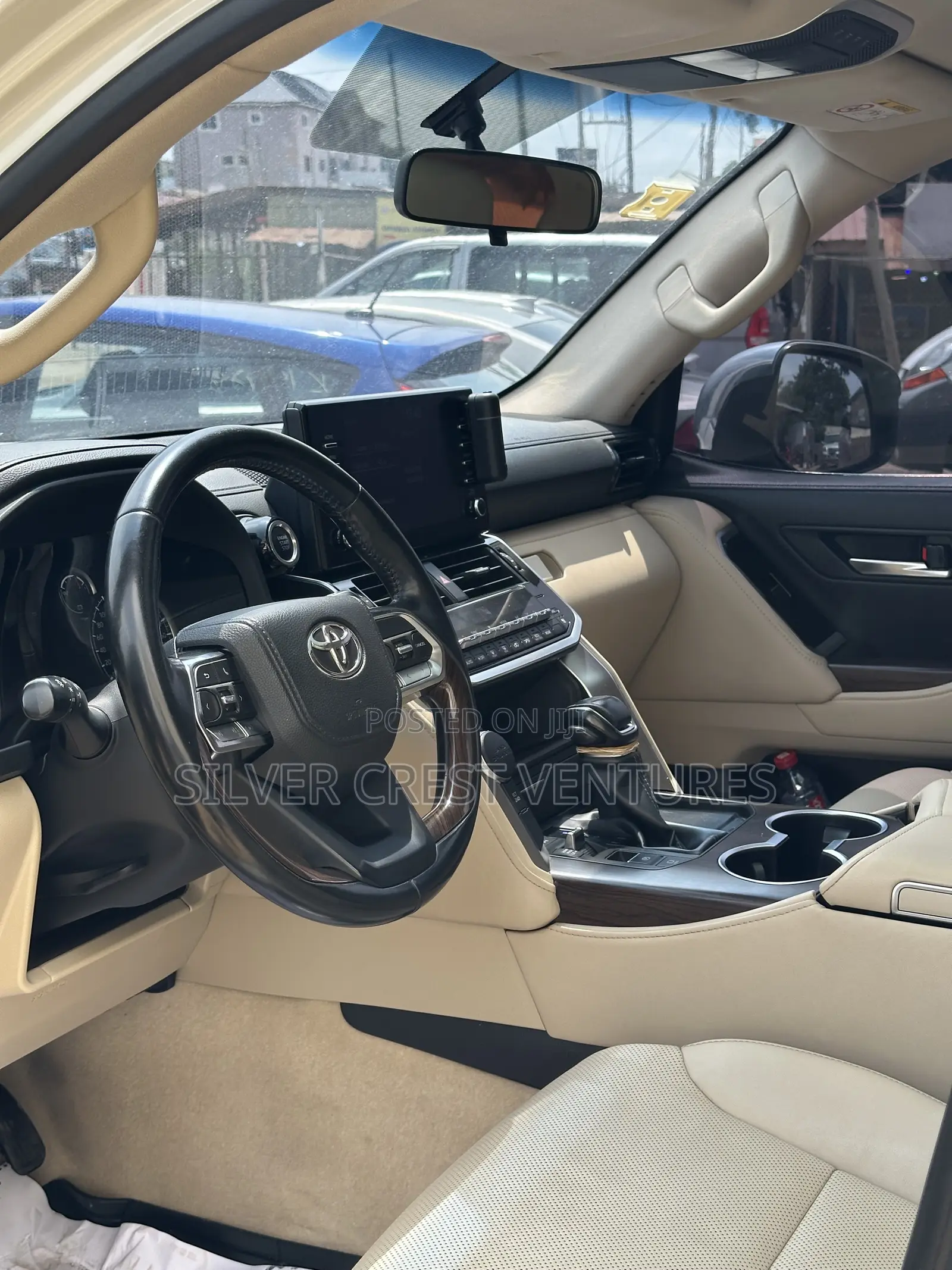 Toyota Land Cruiser 79 Series 2022 White